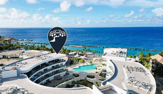 Oceanfront 4BR Penthouse | ONE Mambo 44 by Bocobay