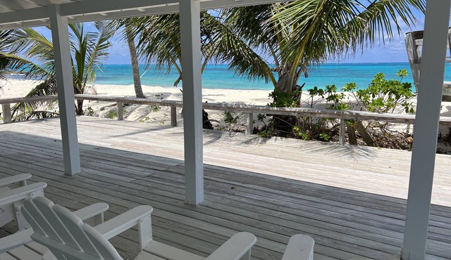 Oceanfront, Amazing Location! On Pristine White Sand Beach w/Coral Reef Offshore