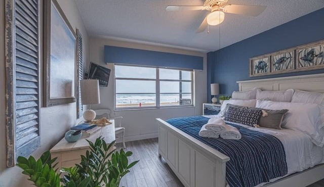 Oceanfront Beach House w/Family Amenities