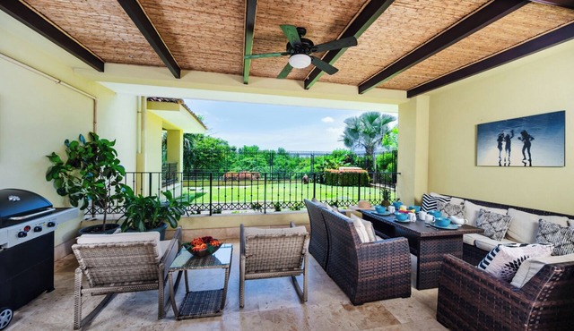 Oceanfront Beach Home with Pool and Hot Tub, Private deck and BBQ - Great for Families! - Walk to Town