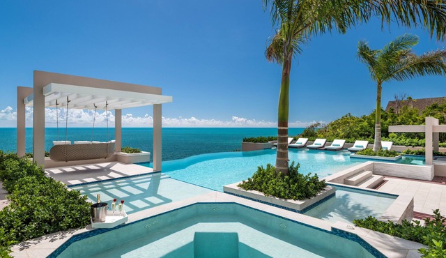 OCEANFRONT + BEACH ACCESS!