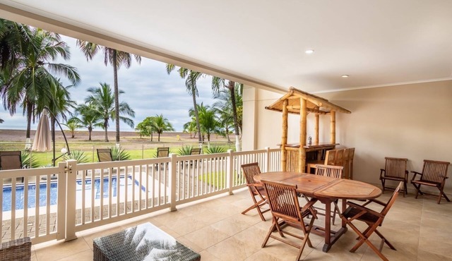 Oceanfront Beachfront condo The Palms Jacó Beach Vacation Rental 102 Costa Rica
