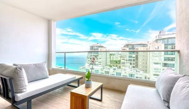 Oceanfront Beachside Suite Next to Leonardo Hotel in Ashdod Beach