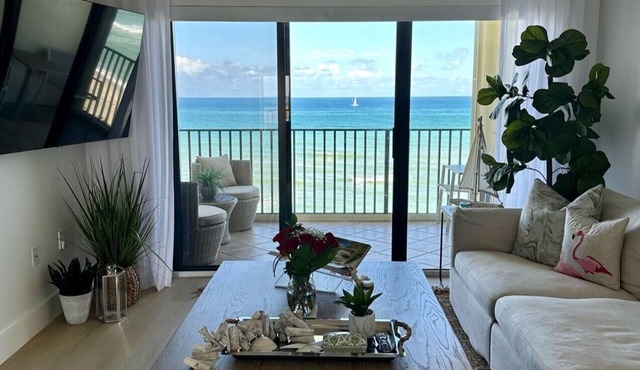 OCEANFRONT CONDO RENTAL ON HUTCHINSON ISLAND - 2025 WINTER SEASON AVAILABLE!