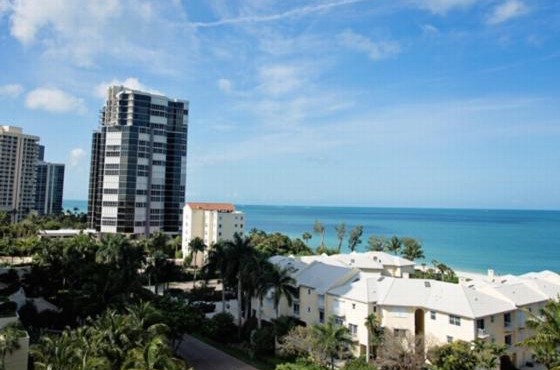Oceanfront Condo with Pool