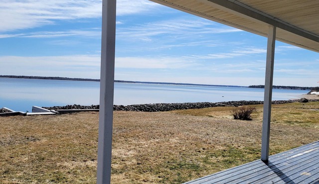 Oceanfront cottage with private beach access near Shediac, New Brunswick