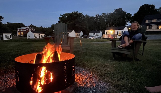 Oceanfront Cottage at Acadia National Park, Bar Harbor/Beach Comber Cottage