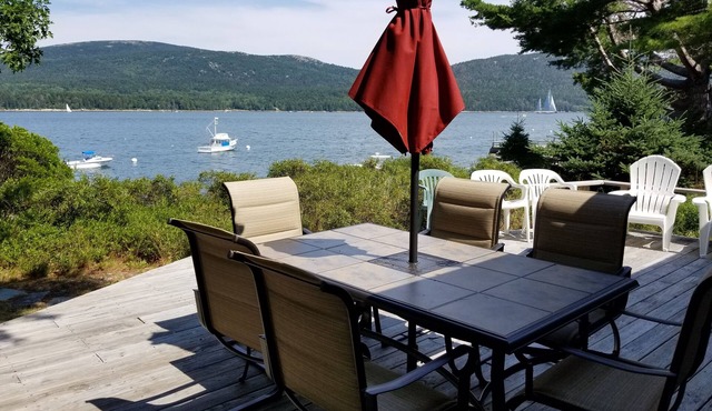 Oceanfront Cottage with incredible views of Acadia National Park