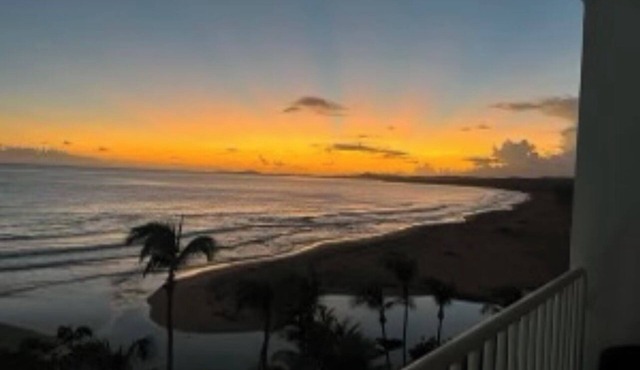 OCEANFRONT, COZY And GREAT VIEW, 2B/2B/1Pk