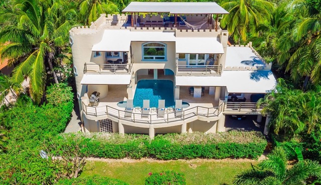 Oceanfront Dream Vacation Home with Incredible Views and Pool