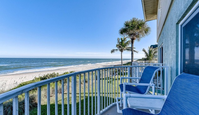 Oceanfront- Heated Pool-Balcony