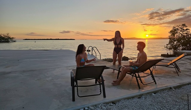 Oceanfront Hideaway - Private Dock & Sunset Views