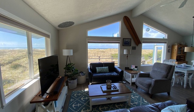 Oceanfront Home - Private path to 7 miles of sandy beach. Amazing Views!