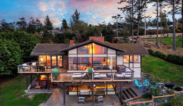 Oceanfront Home w/Views, Offices & Firepits + Beach Access | Salish Sea Escape