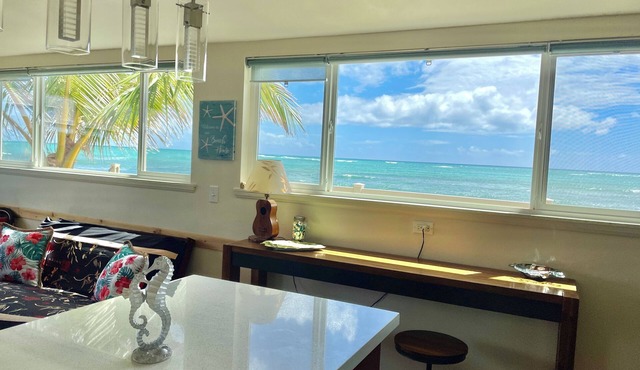 Oceanfront house! Spectacular ocean vista with breathtaking views.