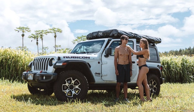 Oceanfront Jeep Rubicon 2021 Glamping