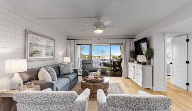 Oceanfront Luxury Retreat Newly Remodeled Steps to Sand & Surf