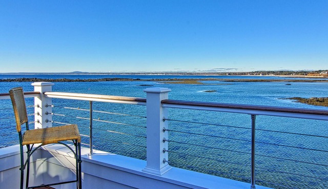 Oceanfront Luxury! Fabulous Waterfront Living! An Experience not to be Missed!