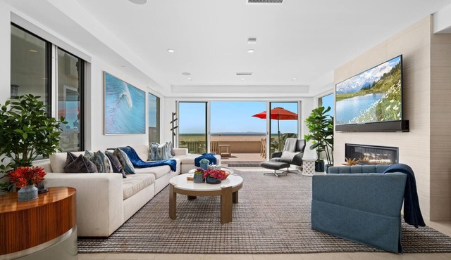 Oceanfront Luxury on the Sand