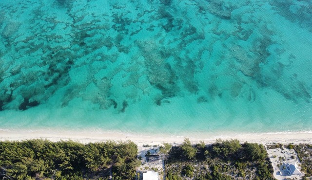 Oceanfront North Caicos retreat - quiet & secluded paradise