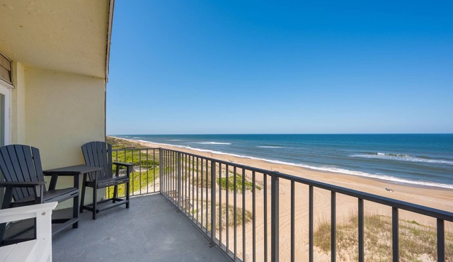 Oceanfront OBX Condo, Top Floor, Walk-In Shower and Patio