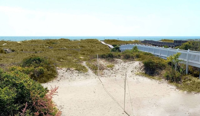 OCEANFRONT. On Preferred West end of Island !/Very Peaceful!