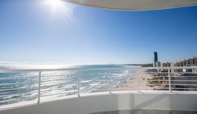 Oceanfront Panoramic Beach View