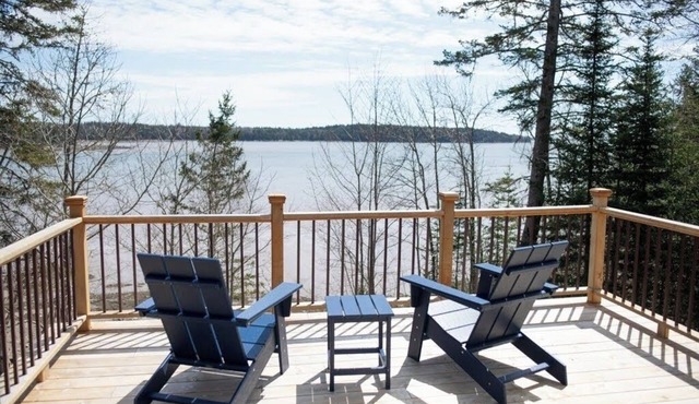 Oceanfront Peaceful Getaway - close to Acadia's Schoodic Peninsula
