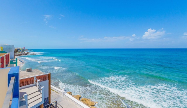 Oceanfront Pool Villa – Walk to Playa Norte