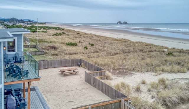 Oceanfront Private Beach Access Fenced Yard Dog OK