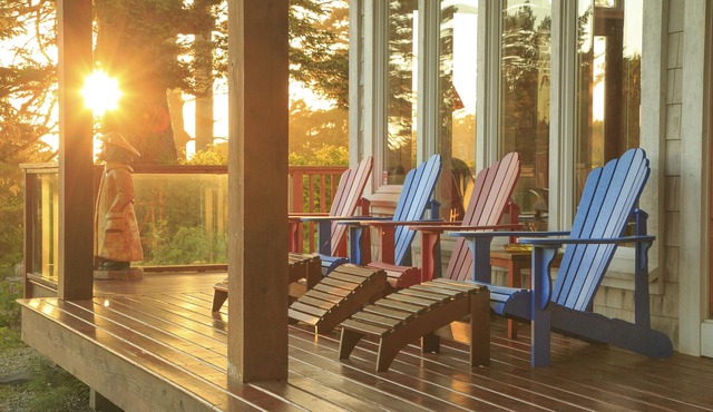 OCEANFRONT PROPERTY - Black Rock Beach House