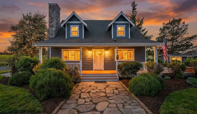 Oceanfront Retreat with Hot Tub, Game Room and Stunning Ocean Views Sleeps 12