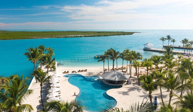 Oceanfront Studio, All-Inclusive Suite at Blue Haven