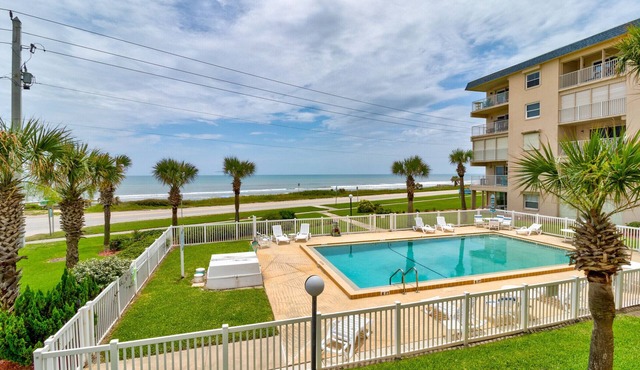 Oceanfront Sunrise 2 Bed 2 Bath Condo with Pool