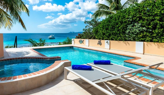 Oceanfront Villa, Direct Ocean Access, Private Pool