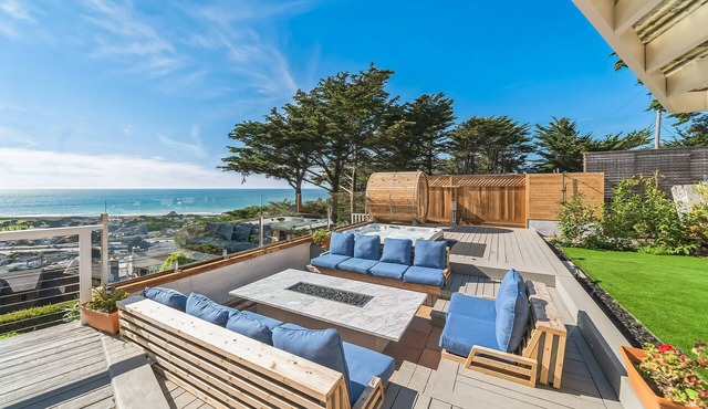 Oceanview Coastal Retreat Sauna, Hot Tub & Fire Pit STR Permit Number: 14614430