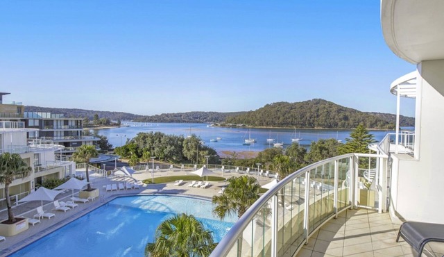 OCEANVIEW GEM - ETTALONG BEACH RESORT (WIFI)