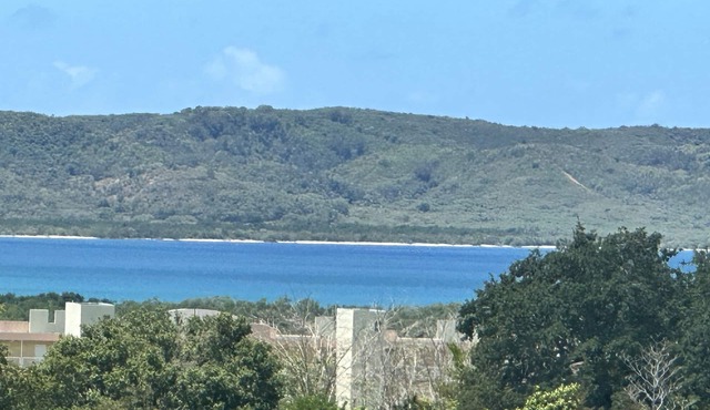 OceanView Villa 2 - Amazing LOCATION, Bay Views & Pool mins from Boquerón town
