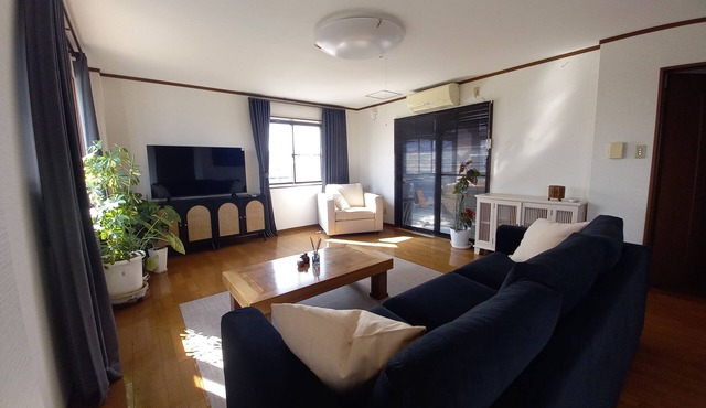 Oceanview Villa Centrally located near Beach, Kashima Shrine & Pet‑Friendly.