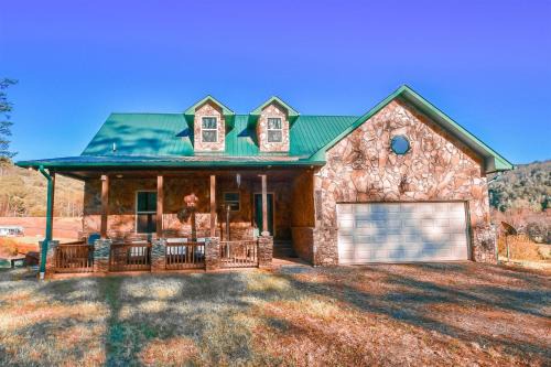 Ocoee Stone Lodge