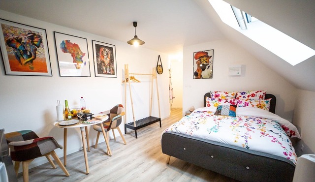 🔆Odelys Confort🔆2nd floor -Old town residence