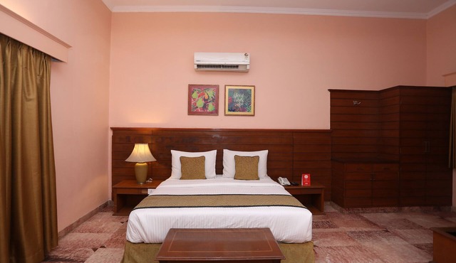 ❤️ of Agra, fully equipped AC room with breakfast