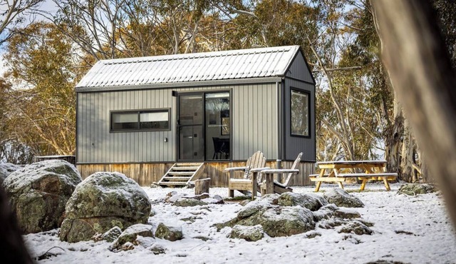 Off-grid Tiny House @ Big Yard Escapes, Wilderness