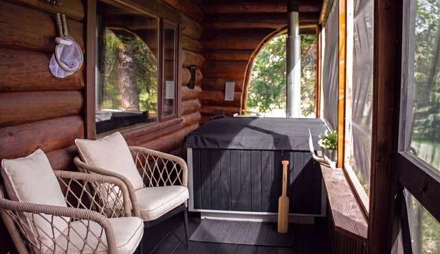 Off-Grid Wilderness Cabin with Mountain Views, Hot Tub, Sauna & Canoes