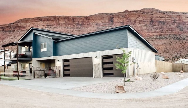 `Off Road Retreat` Moab