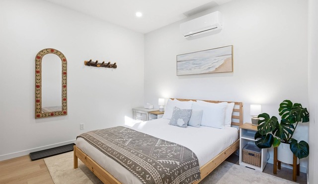 Offshore Inn A- Studio, Modern, Close to Little Beach