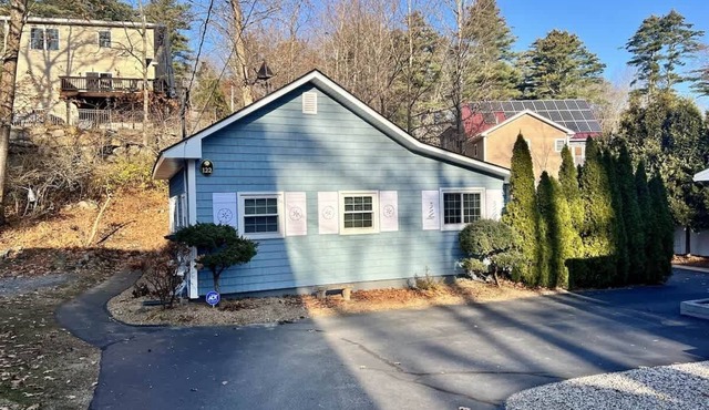 Ogunquit's Cottage! Easy Walk with the Family to Downtown and Beach!