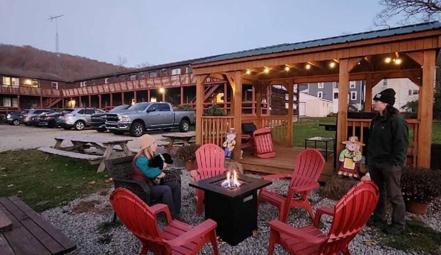 Ohiopyle Suites