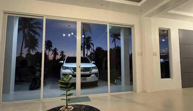 Oia Suites