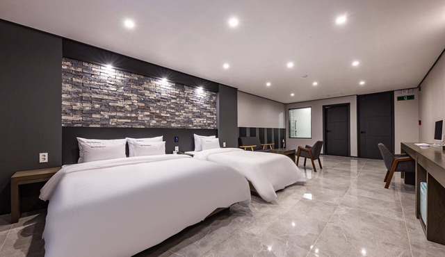Okcheon Daecheong Hotel